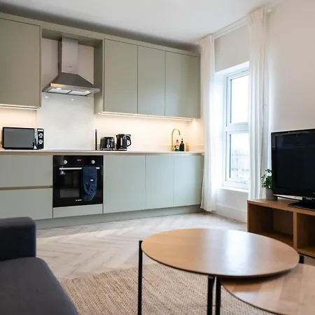 The Battersea Place - Charming 4Bdr Flat London Exterior photo