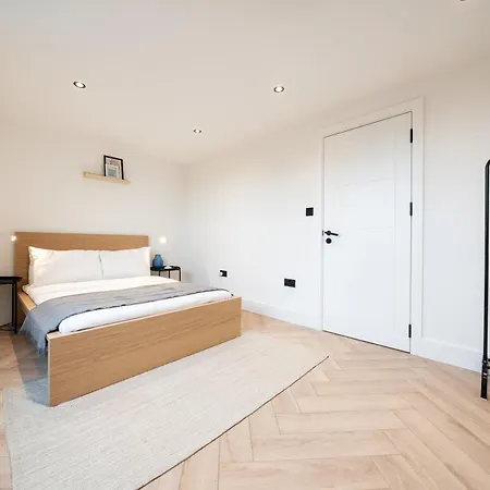 The Battersea Place - Charming 4Bdr Flat London Exterior photo