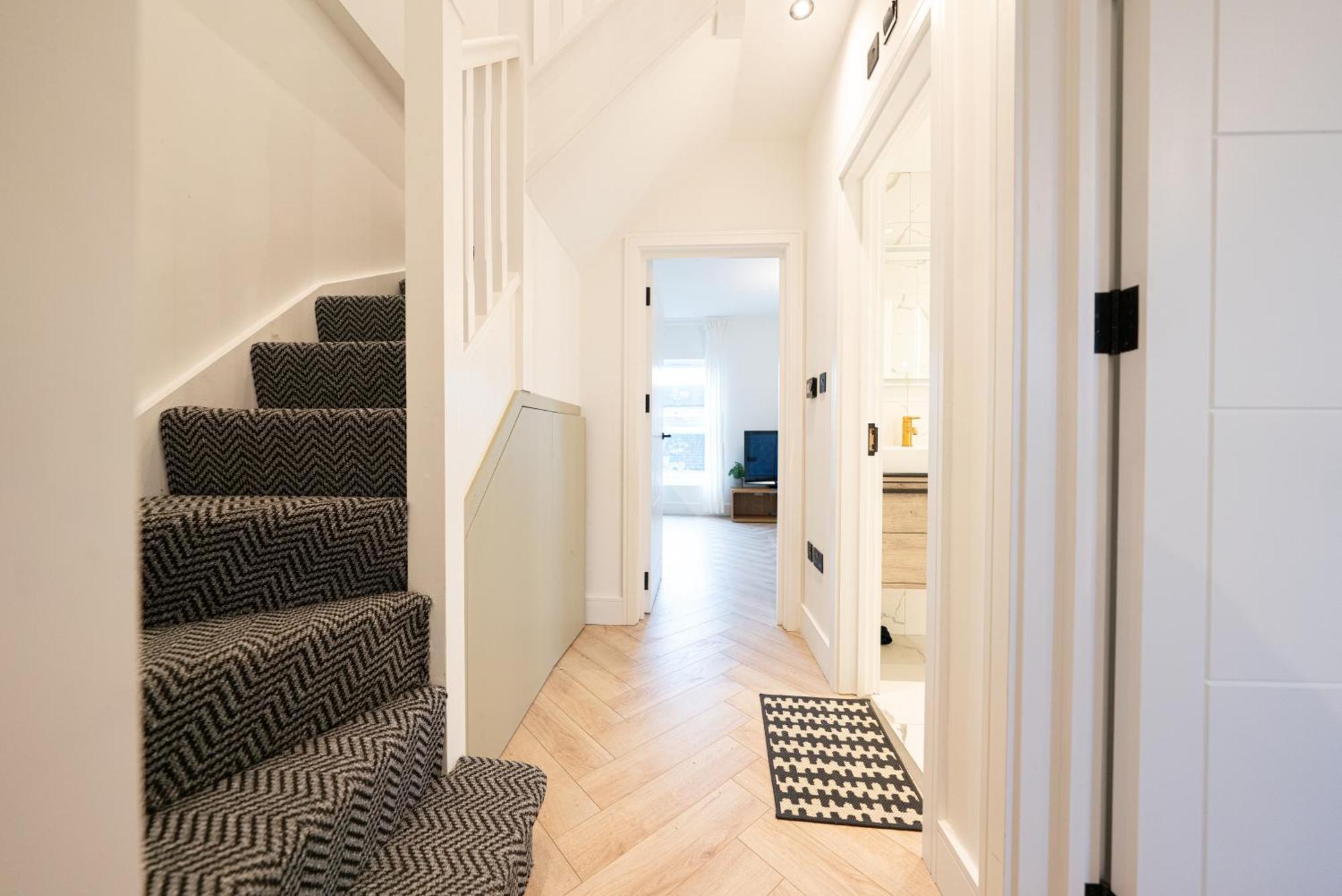 Apartment The Battersea Place - Charming 4bdr Flat London